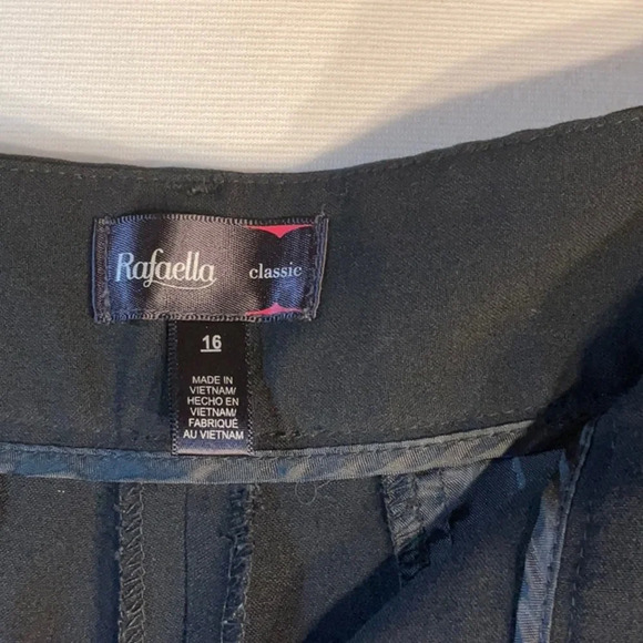 ‼️SALE 3/$30‼️ Raffaella Classic Pants - Picture 8 of 9